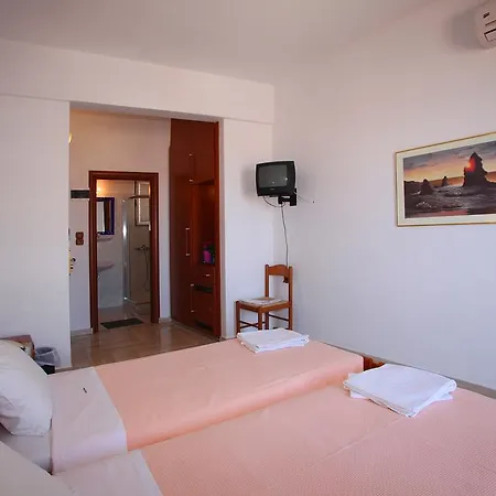 Ξενοδοχείο Denise 2*