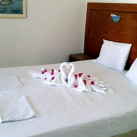 Denise Hotel 2*