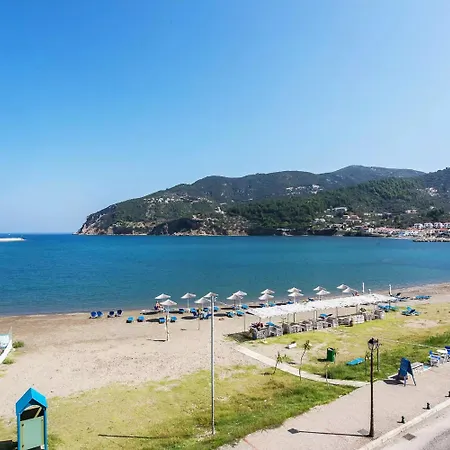Ξενοδοχείο Denise 2*