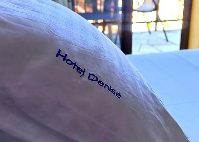 Denise Hotel Skopelos Town